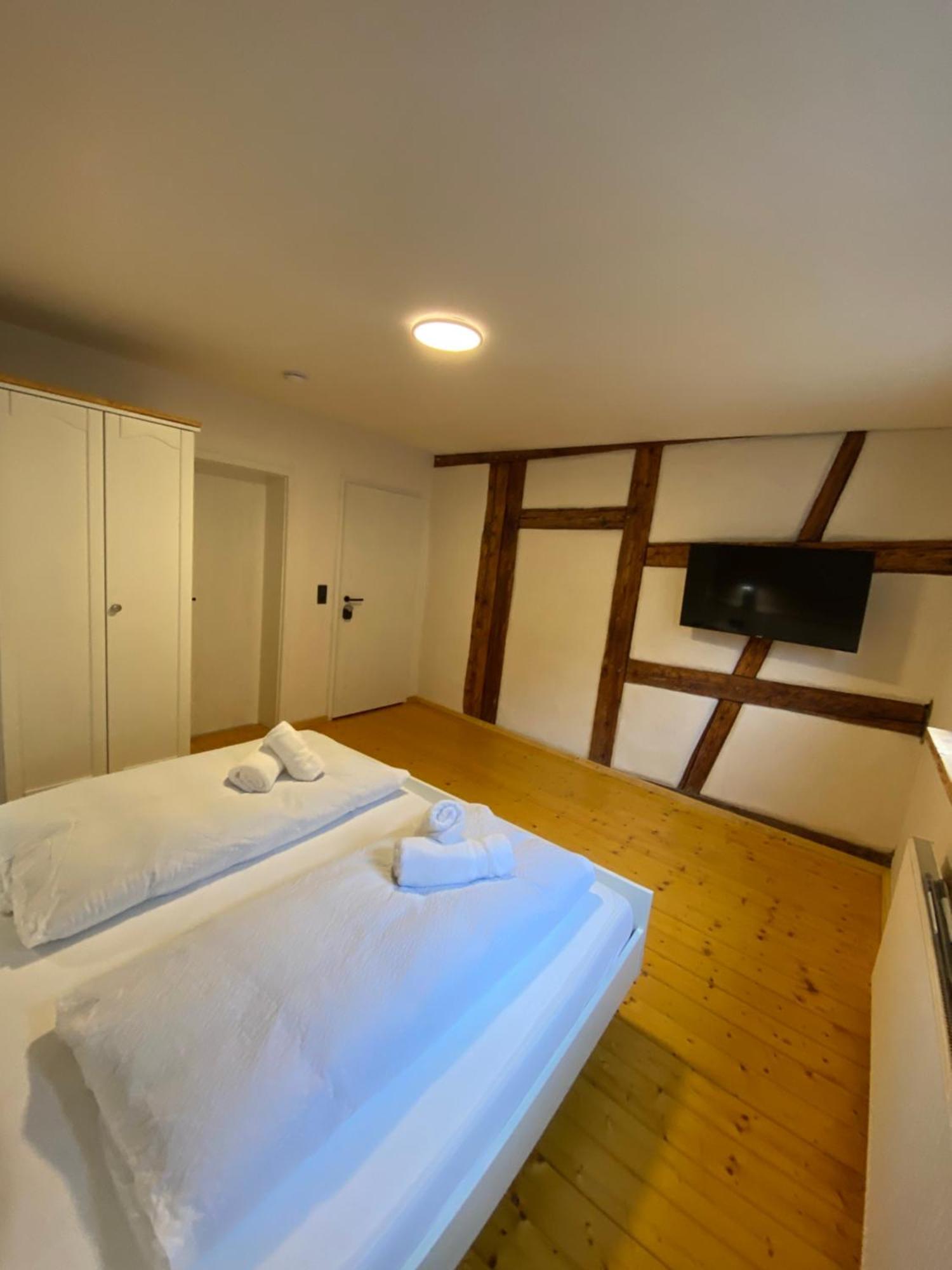 Gasthof Zum Goldenen Schiff - Lehm, Stil & Altstadtflair Marktbreit Εξωτερικό φωτογραφία